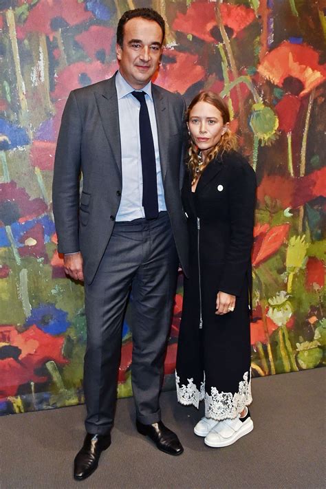 Olivier sarkozy (born may 26, 1969 in france) is a french banker, who enabled sallie mae's $3 billion recapitalization, based in the united states. Mary-Kate Olsen Makes Rare Event Appearance with Husband ...