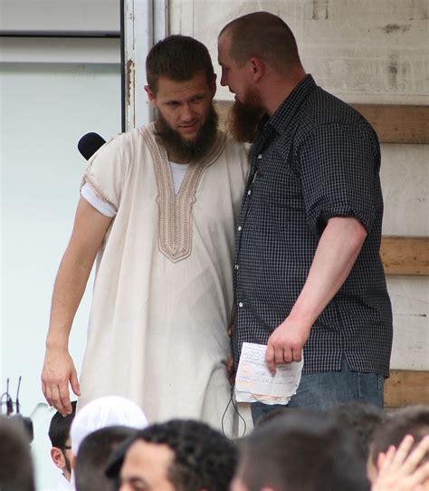 Salafistenprediger sven lau auf einer veranstaltung in köln. Wuppertal: PEGIDA gegen Salafisten | Ruhrbarone