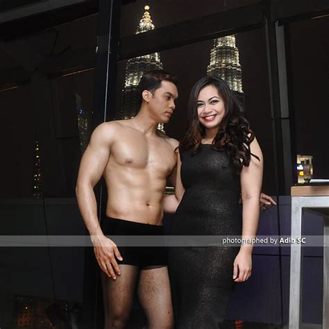 The famous dutch biologist and television host freek vonk is an inspiration for raffaelo. Kee Hua Chee Live!: SEXY MALE MODELS RAISED TEMPERATURES ...