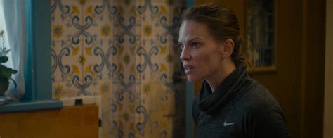 Please help us to describe the issue so we can fix it asap. Nike Turtleneck Running Shirt Worn By Hilary Swank In What ...