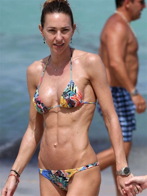 Découvrez toute la carrière de alba august. Andrea Burstein - Bikini Candids on Miami Beach - GotCeleb