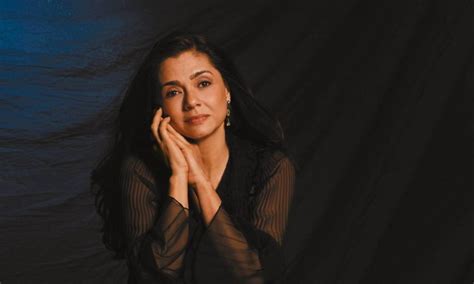 Começou a carreira como cantora, mas foi no grande ecrã que se notabilizou. Morreu a atriz brasileira Selma Reis - MoveNotícias