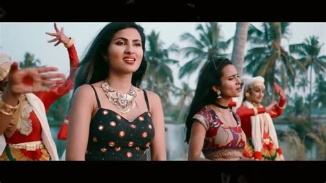 The song is sung by biju pallivalu bhadravattakam. Pallivaalu bhadravattakam remix song (2017) - YouTube