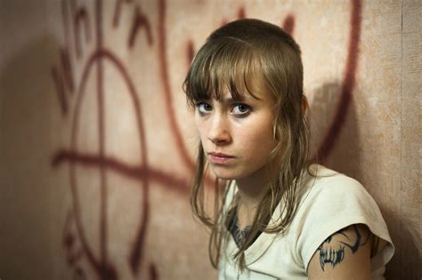 Just belatedly started watching babylon berlin and found out hanno is in it (not a main character). Alina Levshin über „Dunkelstadt": „Etwas in der Art gab es ...