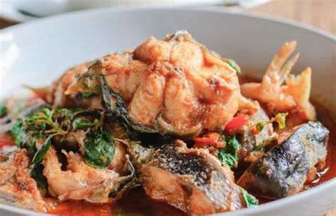 Kumpulan aneka resep olahan ikan lele yang akan senantiasa menambah wawasan dan koleksi resep anda dirumah. Resep Olahan Lele Pedas / Gulai Pedas ikan lele by choco30 ...