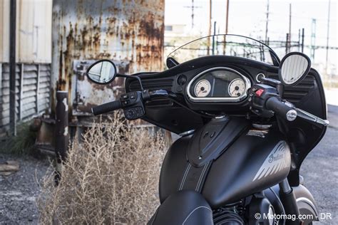 The incredible true story of dream alliance. Indian Chieftain Dark Horse : pur bagger noir mat - Moto ...