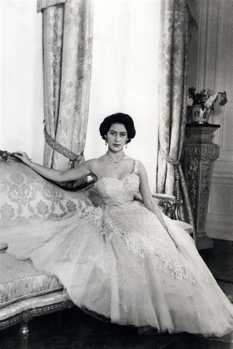 Princess Margaret's iconic style in 22 inspiring snapshots | Vogue ...