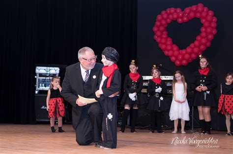 Sich wieder sehen konnten auch das spenden ergebnis war am ende der absolute wahnsinn einfach großartig was an. Spendengala für Colin - ein großer Erfolg: Viel Herzblut ...