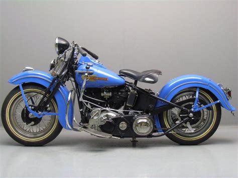 Find solutions to your 1000cc harley davidson question. Harley Davidson 1946 EL46 1000cc | Harley davidson, Harley ...