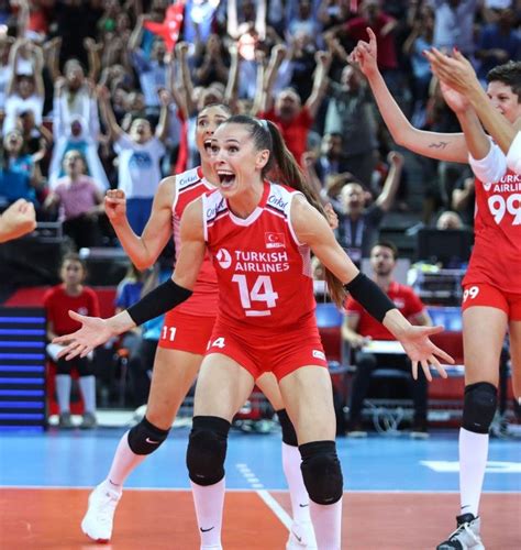 Maçlar ve son durum hakkında bilgi:) resmi̇ deği̇ldi̇r. Eda Erdem Dündar, 2020 | Voleybol, Kaptan