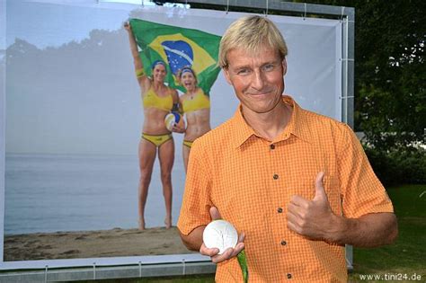 Wie viele spieler sind auf dem spielfeld?2. TiNi24.de - Das Portal für Timmendorfer Strand - Niendorf