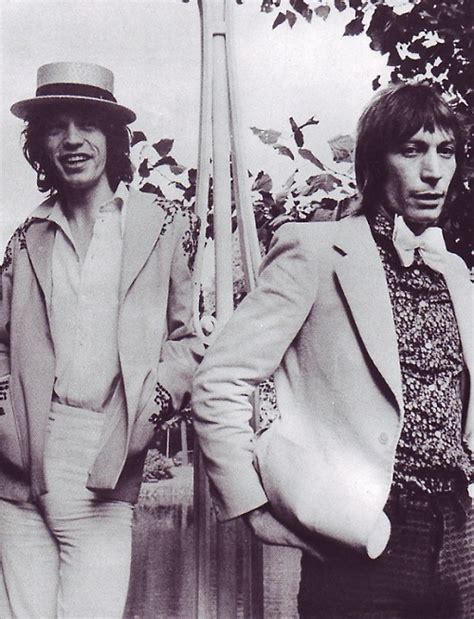 Scegli tra immagini premium su mick jagger 1970 della migliore qualità. THE AFASHIONADA: DAILY INSPIRATION - Mick Jagger 1970