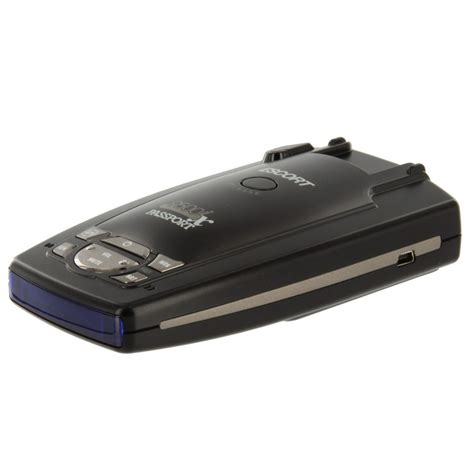 For the ultimate in laser protection, the passport 9500ix can also be used in conjunction with our laser shifter product. Escort Passport 9500ix Radar Detector - Blue Display