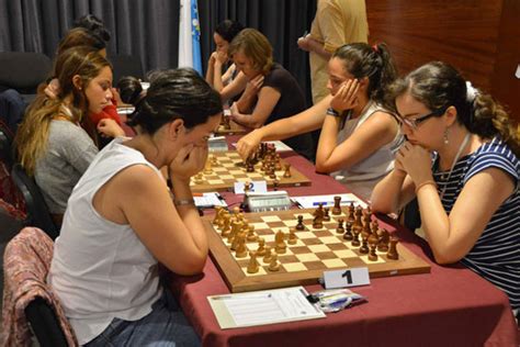 If you look at the accuracy and duration of the movement, it is impossible not to cheat, fieldlord said. Campeonatos de España de Linares 2015. Individual Femenino