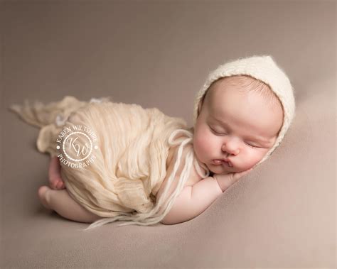 Newborn and Baby Photography Newborn Gallery - Karen Wiltshire Photography