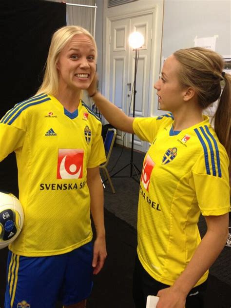 Avsnitt 79 av sveriges mest nyfikna fotbollspodd gästas av olivia schough. Caroline Seger (@Cseger9) | Twitter