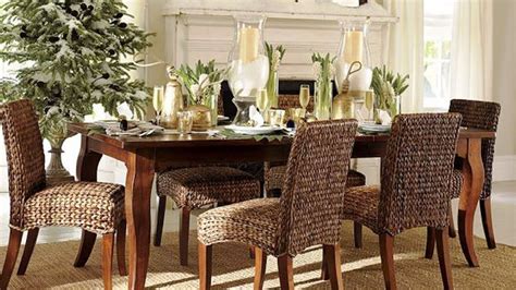 Aside from a dining room table and chairs, many are left wondering how to decorate their dining rooms. Awesome Dining Tables Decoration Ideas - YouTube