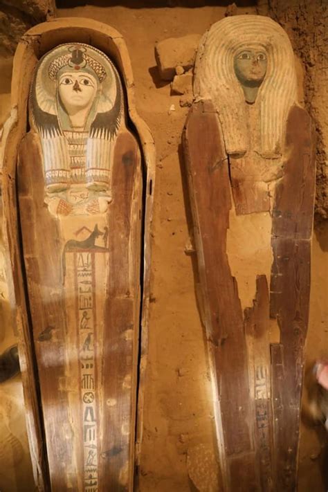 Τέλος οι μάσκες έξω και η απαγόρευση κυκλοφορίας. Συγκλονίζει η ανακάλυψη νεκρόπολης 4500 ετών στην Αίγυπτο ...