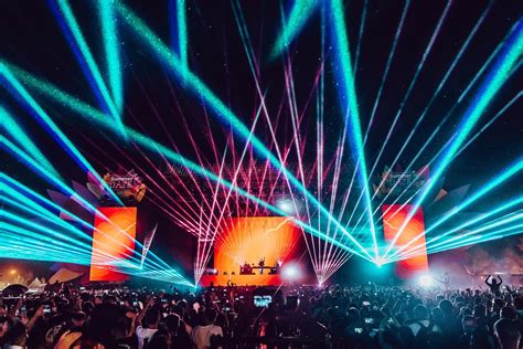 We will comprehensively preview and review the new summer lineup on abc. Summer Daze Festival 2020 - Official Tickets, Lineup, News ...