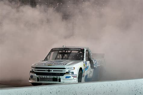 How many points can a nascar driver earn per race in 2014? NASCAR Truck Series Power Rankings after 2019 CarShield ...