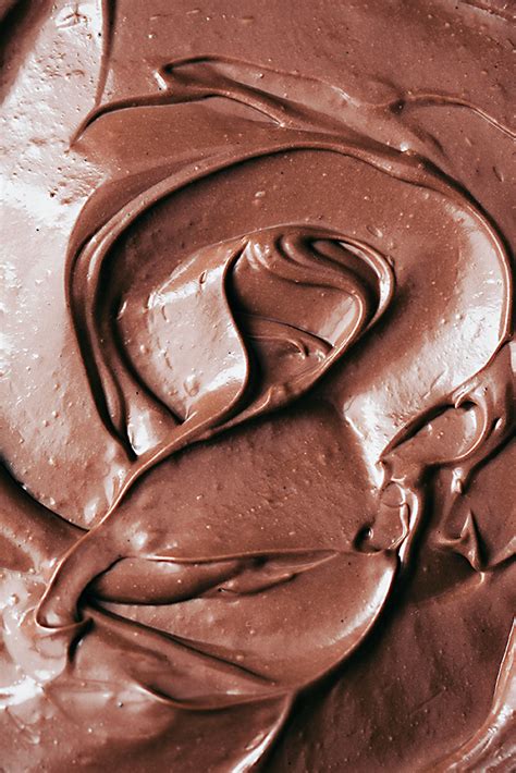 Adesso preparate la crema chantilly. Dolci al cucchiaio: Crema alla Nutella | Ricetta ed ...