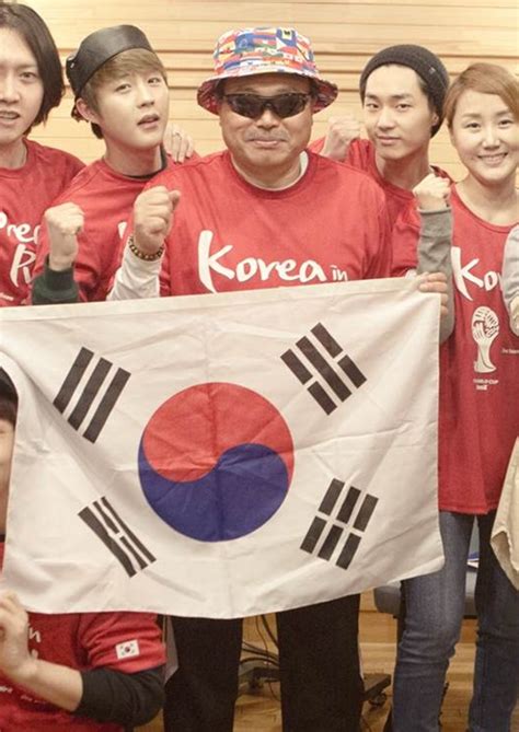 김흥국, 이 정 세대공감 old & new 방송일 2007년 05월 29일 최종화면 song. '월드컵의 남자' 김흥국 무료 축구게임 나온다- 스타뉴스
