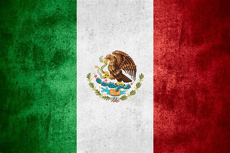 Follow the vibe and change your wallpaper every day! Mexican Flag Stock Photos, Pictures & Royalty-Free Images ...