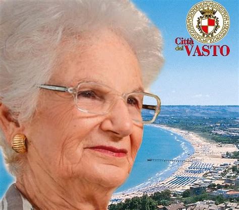 È con queste parole che la senatrice a vita liliana segre, superstite dell'olocausto e testimone della shoah, ha commentato l'astensione dal voto in senato da parte del centrodestra per l'istituzione di una commissione straordinaria per il contrasto dei fenomeni di intolleranza, razzismo, antisemitismo. La senatrice a vita Liliana Segre a Vasto - Ultime Notizie ...