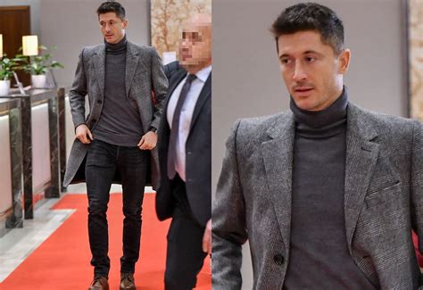 Robert lewandowski zdobywa upragnioną ligę mistrzów! Robert Lewandowski wita fanów na czerwonym dywanie ...