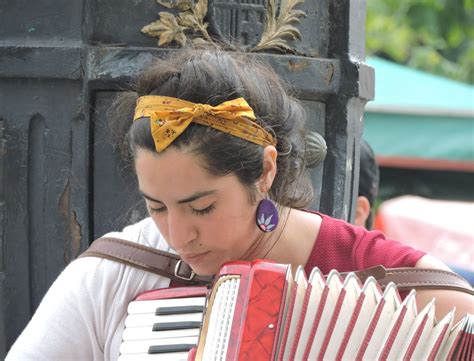 Die menschen sind hier überwiegend freundlich wie das wetter und ausländern gegenüber. Uruguay - Tango in Montevideo 2016. "Tanz als ...