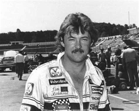 202 dave blaney, former world of outlaws champion turned stockcar racer has midwestern roots. Tim richmond.