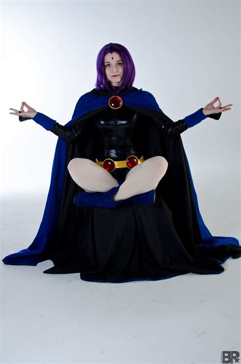 Batman justice teen titans robin uniform halloween cosplay costume. Raven cosplay by Chelzor (Teen Titans) - 21/115 - Hentai ...