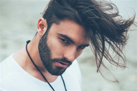 Habe schon haare im gesicht , allerdings sind sie zu hell das man sie sieht, aber sie sind spürbar. Wie kann ich den Bartwuchs beschleunigen?