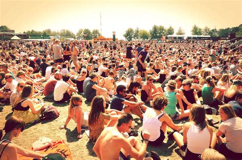 Vi sender kun informationer om festivalen, og vi giver ikke dine oplysninger videre. Roskilde Festival 2021 in Denmark - Dates & Map