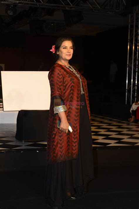 Get in touch with azmi maulana (@azme21) — 305 answers, 1069 likes. Anita Dongre showcases her Epic Love collection at the FDCI India Couture Week 2016