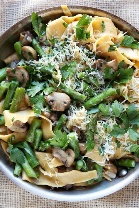 Delicious Easter Dinner Ideas Everyone Will Love | Easy pasta recipes, Pasta dinners, Weeknight ...