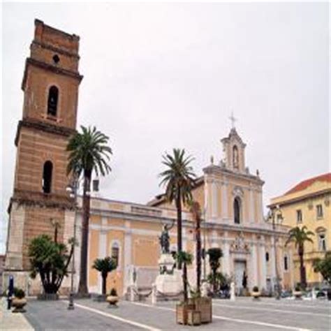 Intero appartamento in zona centrale. S.MARIA C.V. Gli uomini del ministero arrivano al ...