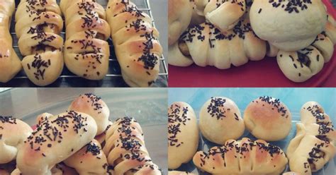 Roti pisang cokelat siap disajikan. Resep Roti Pisang Coklat oleh Sheila - Cookpad