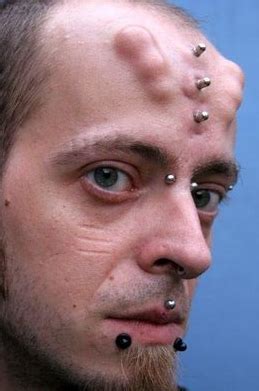 Body modification is a beautiful art. Body Modification: die Zerstörung des Körpers in Raten ...