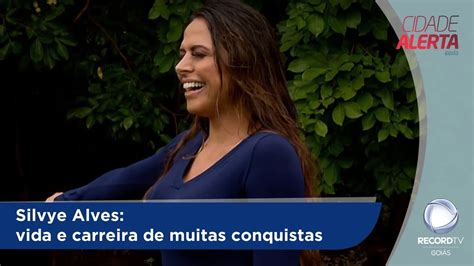Silvye alves is a brazilian television presenter. Silvye Alves: vida e carreira de muitas conquistas - YouTube