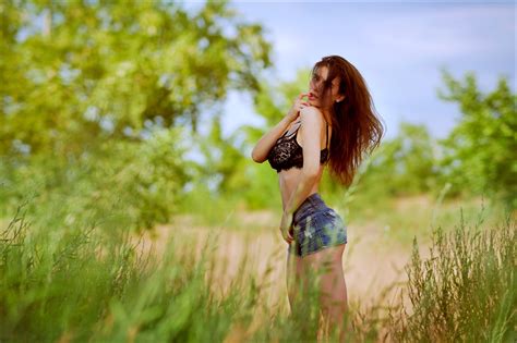 Myvidster is a social video sharing and bookmarking site that lets you collect, share and search your videos. Wallpaper : brunette, women outdoors, nature, hair in face ...