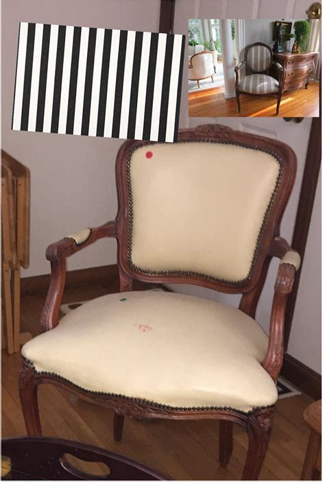 Kitchen chairs come in a variety of shapes, sizes and colors with styles ranging from retro/vintage to contemporary. vision for 10 dollar yard sale chair | Chairs for sale, Oak floors, Black kitchens