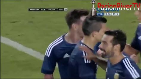 Martinez, tagliafico, pezzella, cristian romero, molina, paredes, guido rodriguez, di maria, messi, papu gomez, aguero. Argentina vs Bolivia (7-0) Amistoso Internacional 2015 ...