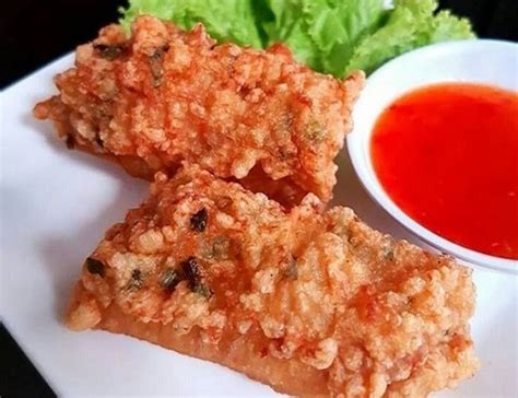 Setelah itu adonan perkedel dibentuk bulat dan digoreng hingga matang sebelum makanan khas indonesia dari singkong ini disajikan. Adonan Cara Membuat Cakwe / adonan dan cara membuat pukis ...