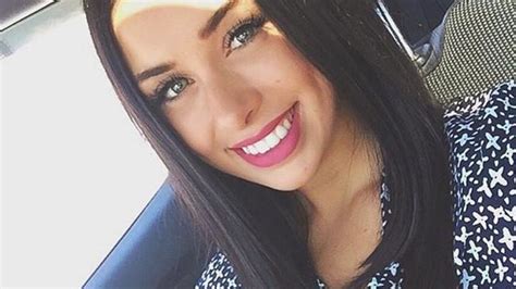 Merhaba :) tekirdağ ilinde yaşayan 37 yaşında kariyerli bir çok ülke gezmiş ama pandemiden dolayı gezmeye mecburen. Melina Roberge: Cocaine babe was pimped by sugar daddy ...