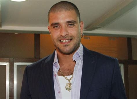 Diogo nogueira é atração no ponto de cem reis, dentro do projeto extremo. Promete emoção: Diogo Nogueira estará em desfile em ...