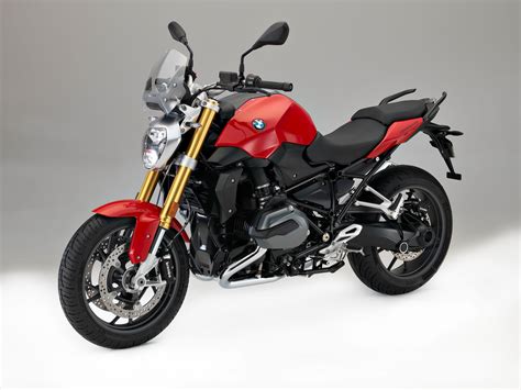 <p>just six months ago, bmw motorrad took the custom scene by storm with the world premiere of the concept r 18 at the concorso d'eleganza he spearheaded the design of many bmw motorcycles: BMW R 1200 R - Test, Gebrauchte, Bilder, technische Daten