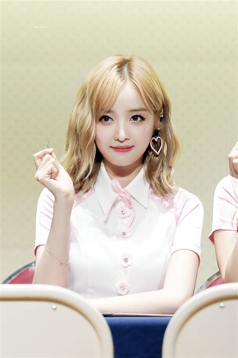 Maybe you would like to learn more about one of these? ggspics 🌸 on Twitter: "cosmic girls ☆ xuan yi…