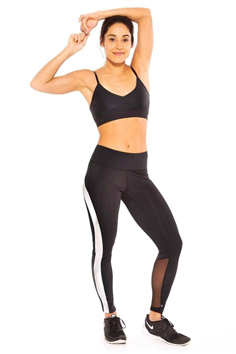 Khloe kardashian has never been shy about her camel toe and frequently alludes to her lady parts on keeping up with the kardashians and kocktails with khloé. The Best Workout Leggings for Going Commando - Racked