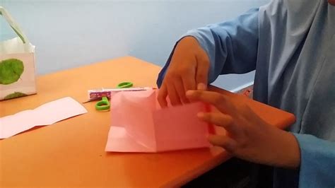 Ketahui cara membuat bakul paskah yang comel dari plat kertas. Cara cara untuk membuat bakul menggunakan sehelai kertas ...